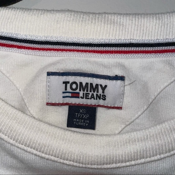 Oversized Tommy Hilfiger Tee - Picture 2 of 4